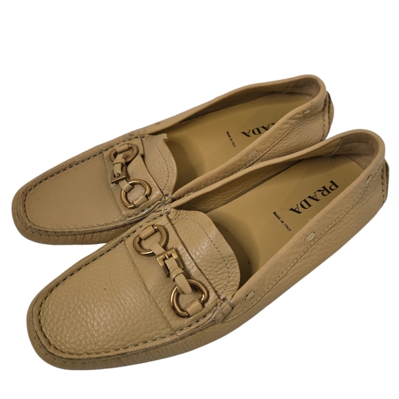 Prada Tan Buckle Driving Mocassin Size 38.5 - Picture 1 of 7